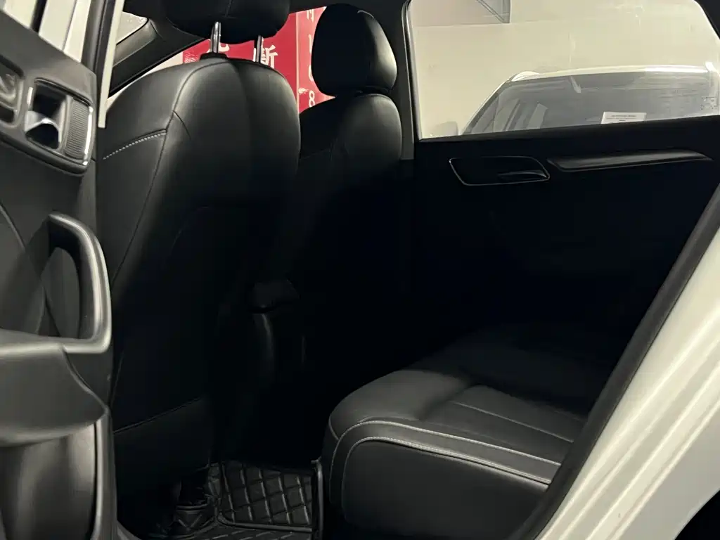 Roewe i6 Classic 2018 — фото 8