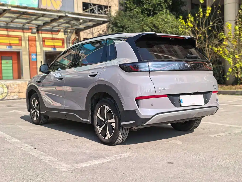 BYD Sealion 05 EV 2025 — фото 13