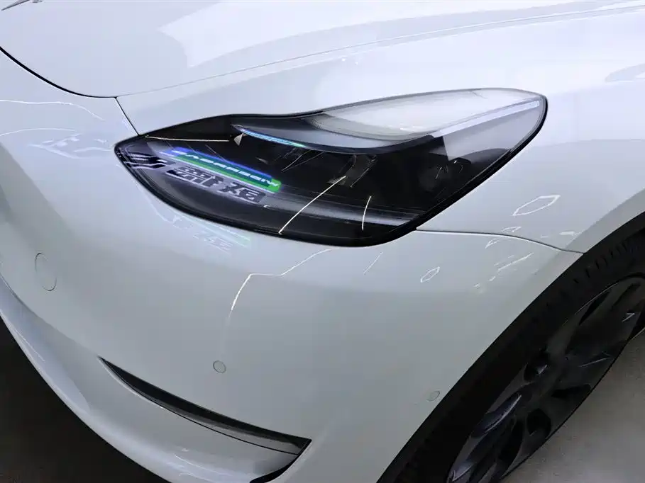 Tesla Model Y 2022 — фото 28