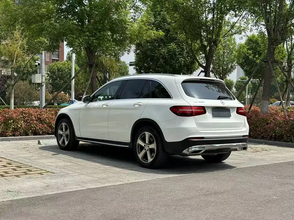 Mercedes-Benz GLC 2016