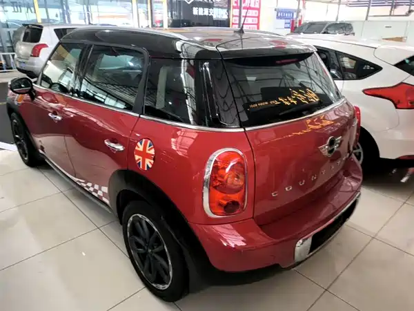 MINI Countryman 2014
