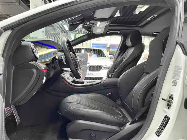 Mercedes-Benz CLS 2020