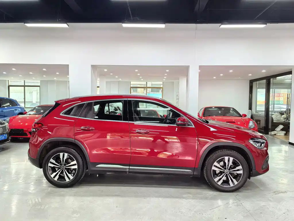 Mercedes-Benz GLA 2020 — фото 4