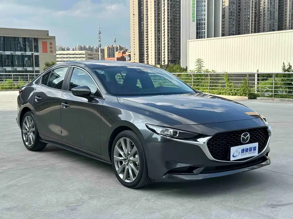 Mazda 3 Axela 2022