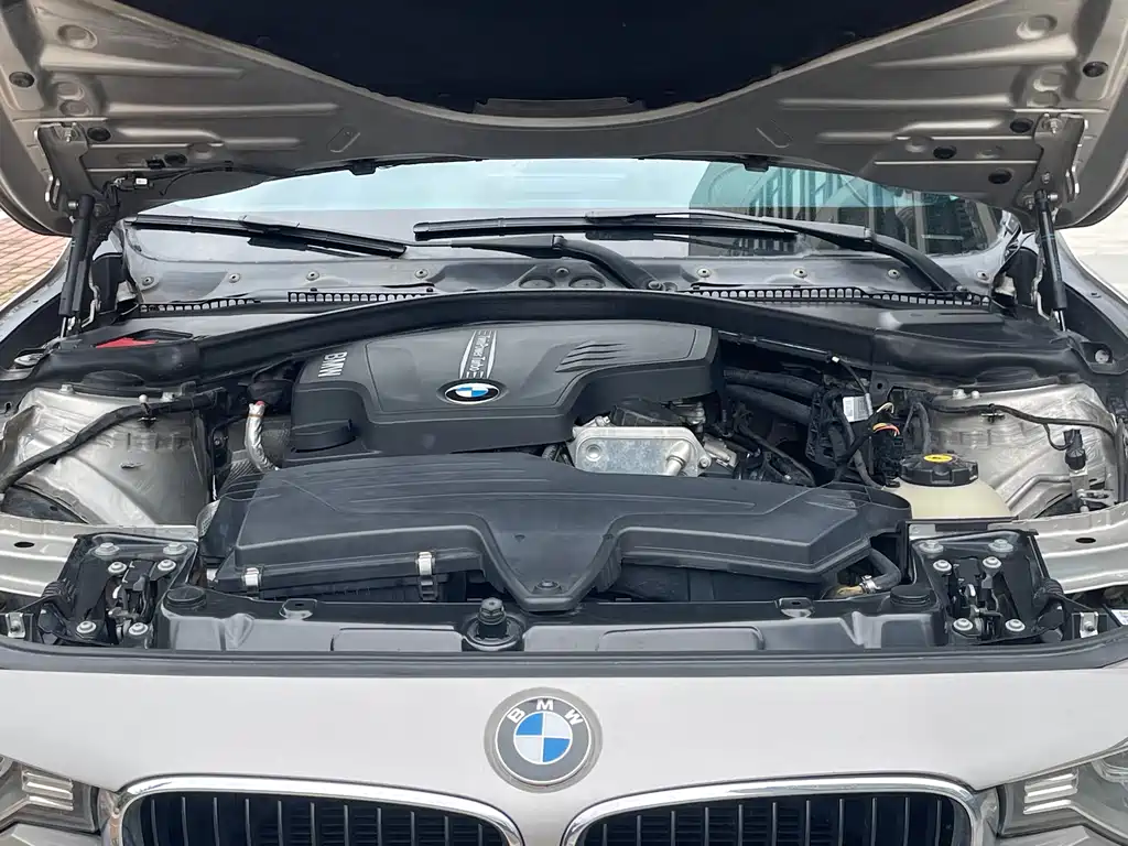 BMW 3 Series 2013 — фото 16