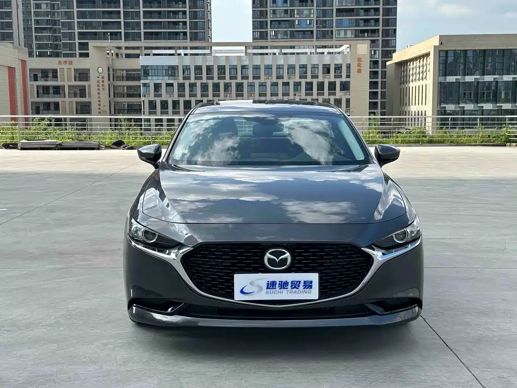 Mazda 3 Axela 2022