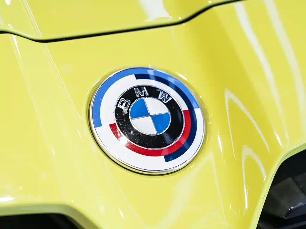 BMW M4 2023 — фото 8