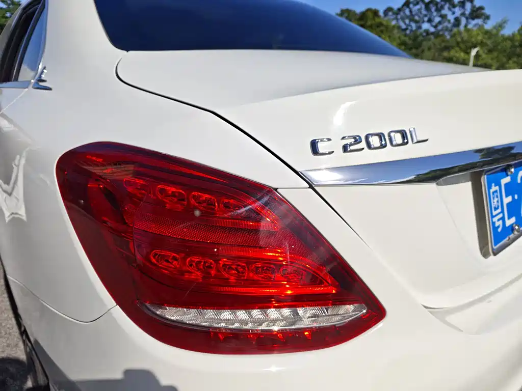 Mercedes-Benz C-Class 2016 — фото 13
