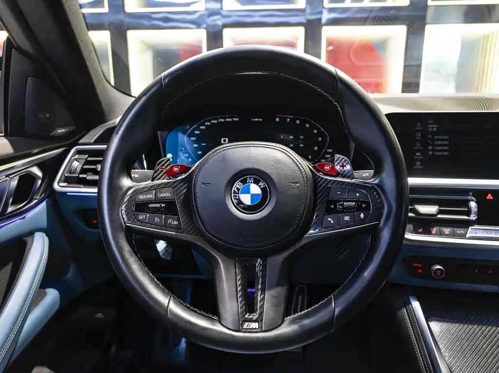 BMW M4 2023 — фото 18