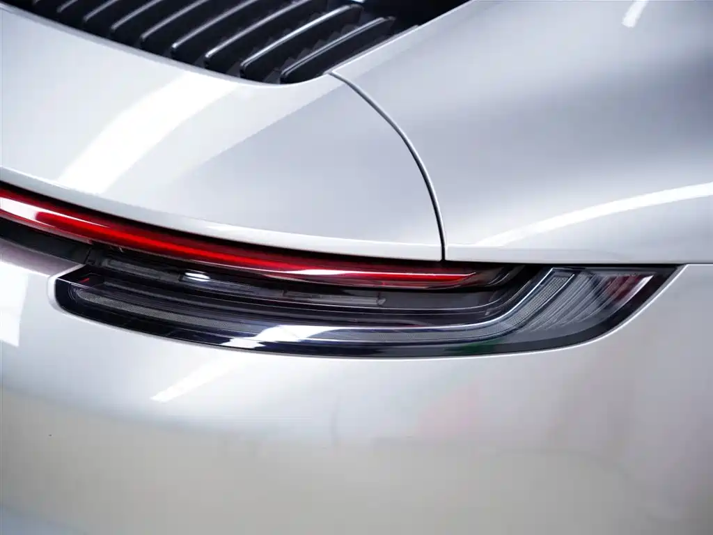 Porsche 911 2021