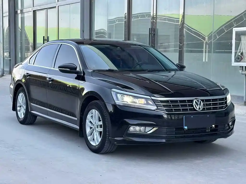 Volkswagen Passat 2016 — фото 3