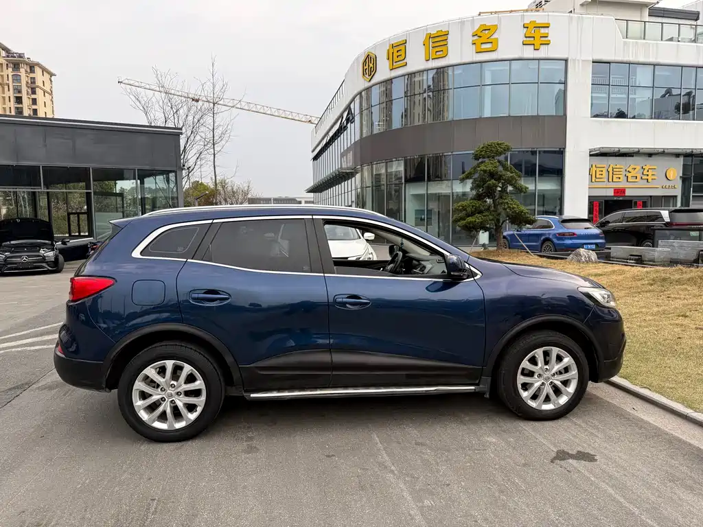 Renault Kadjar 2018 — фото 11