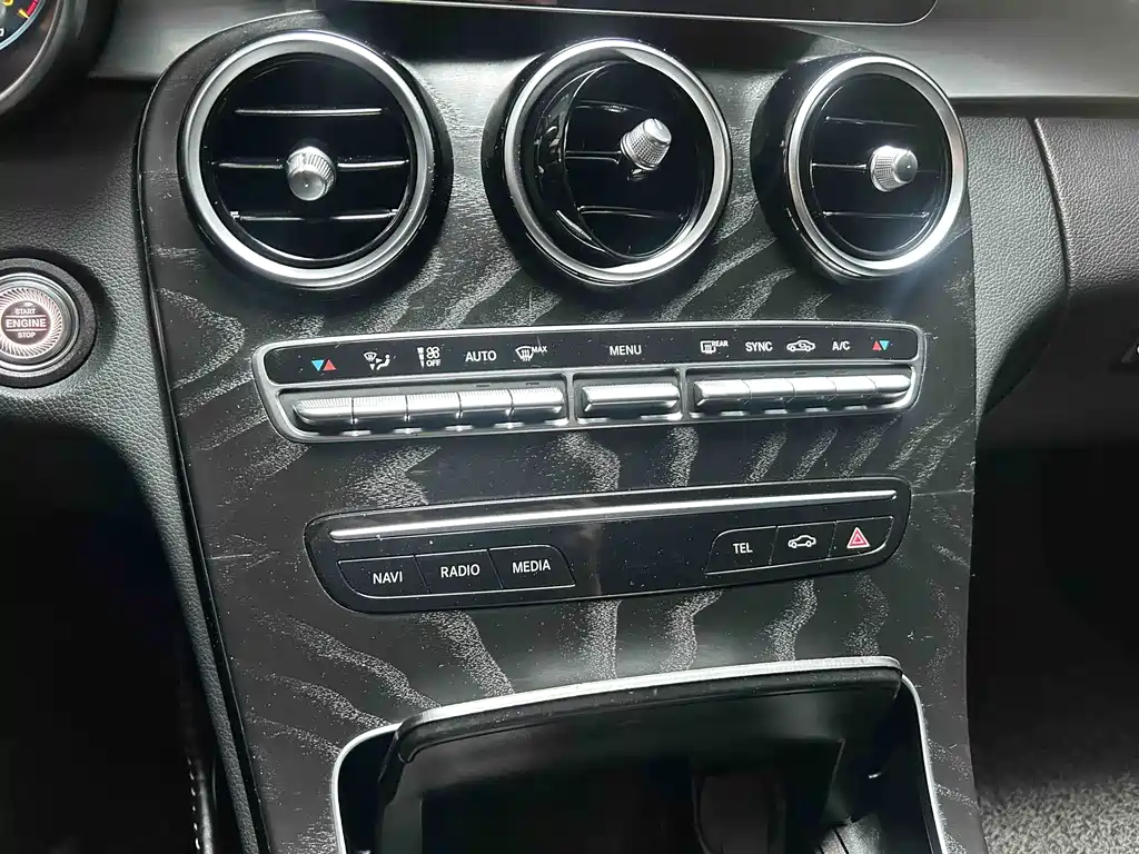 Mercedes-Benz C-Class 2020 — фото 13