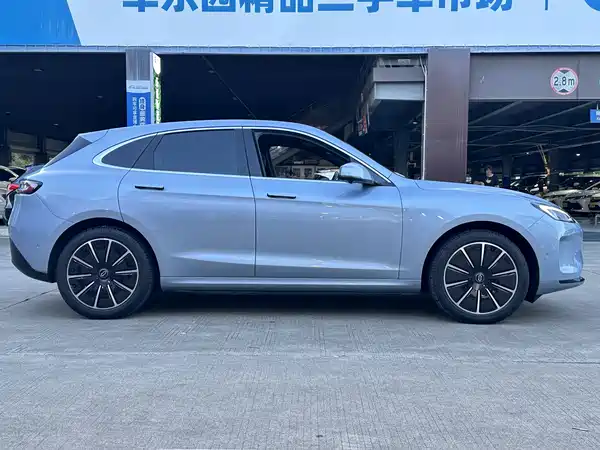 AITO M5 2022