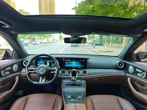 Mercedes-Benz E-Class 2021