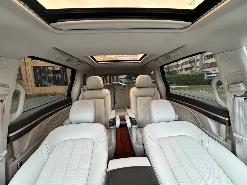 GAC Motor Trumpchi M8 2019 — фото 14