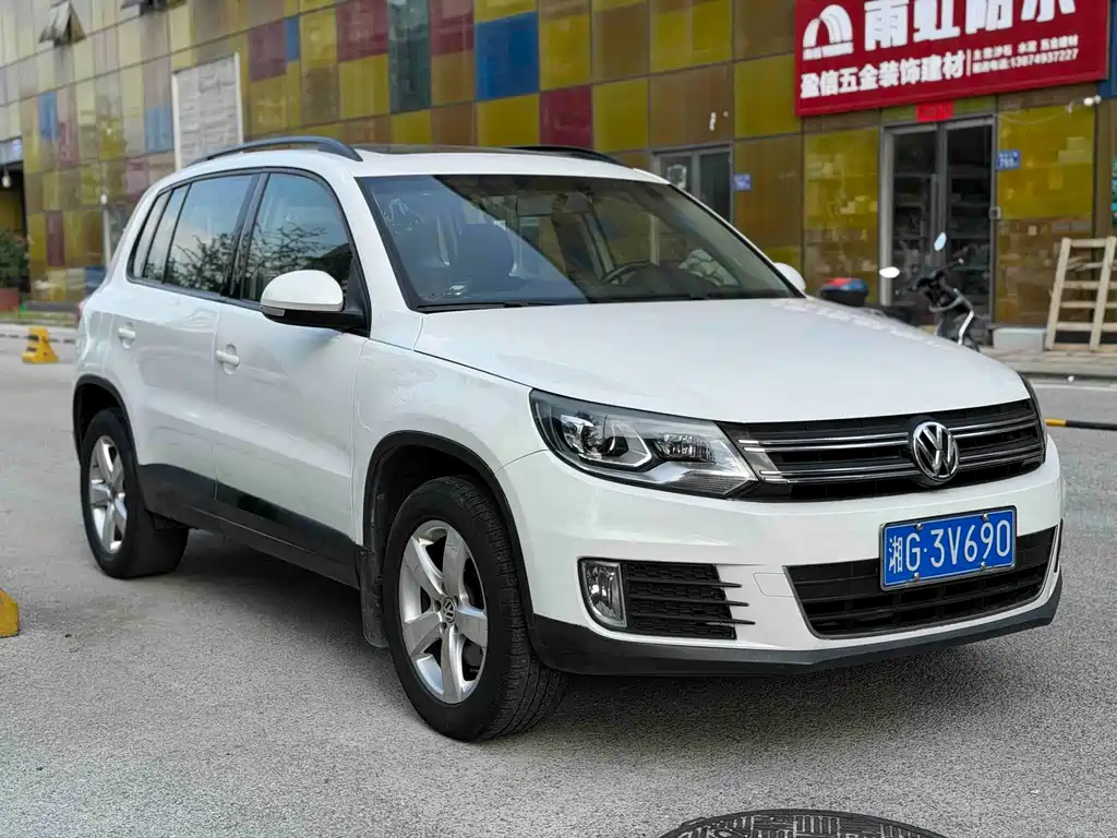 Volkswagen Tiguan 2014 — фото 3