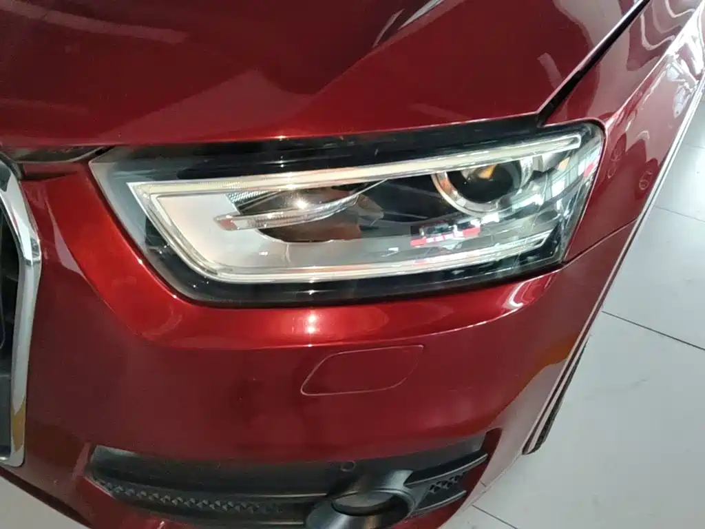 Audi Q3 2015 — фото 24
