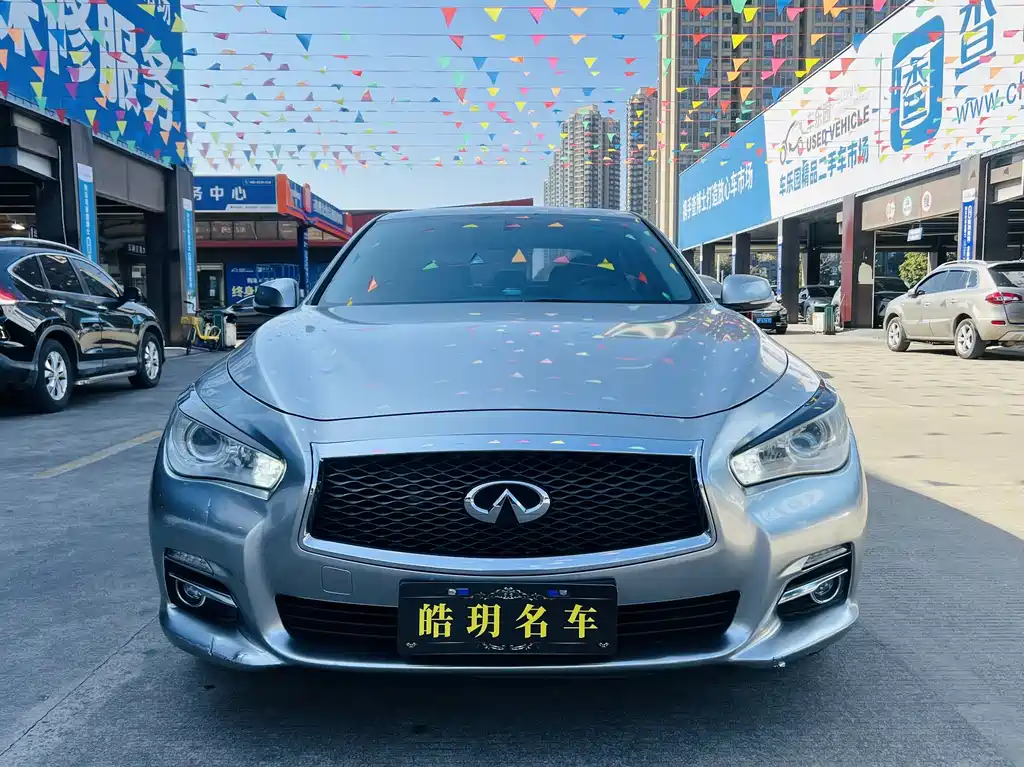 Infiniti Q50L 2017 — фото 3