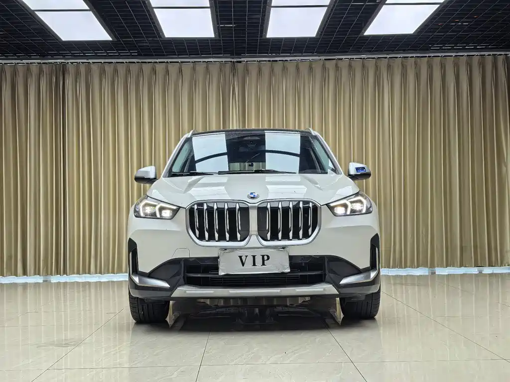 BMW X1 2023 — фото 2