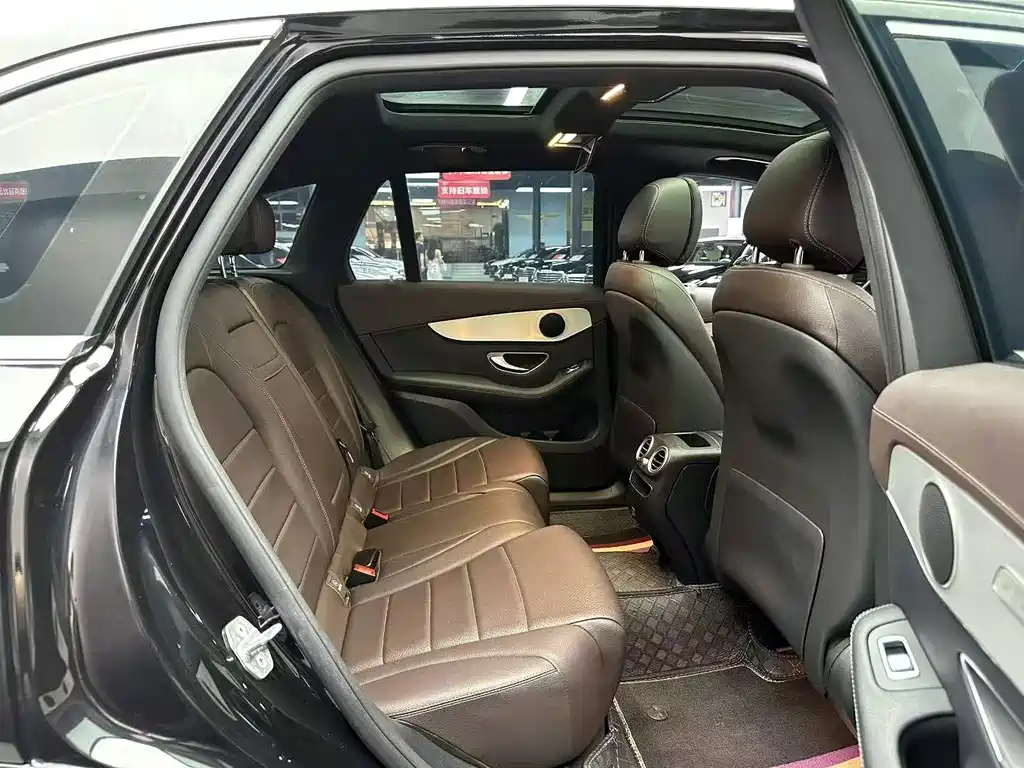 Mercedes-Benz GLC 2022