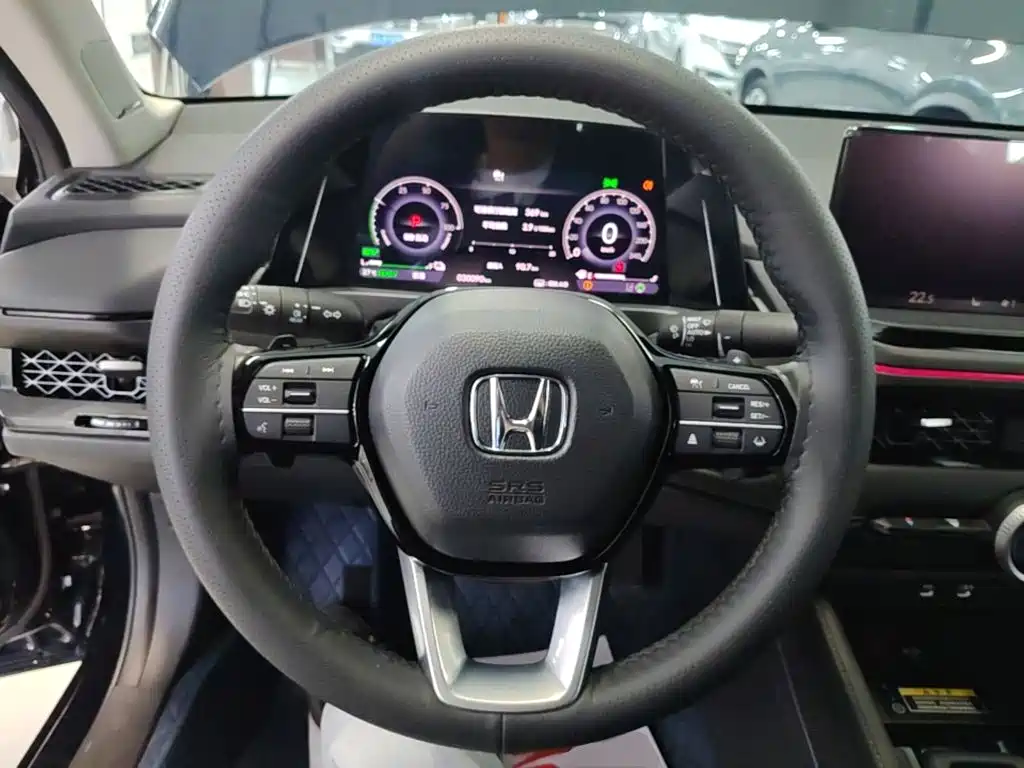 Honda Accord New Energy 2024 — фото 11