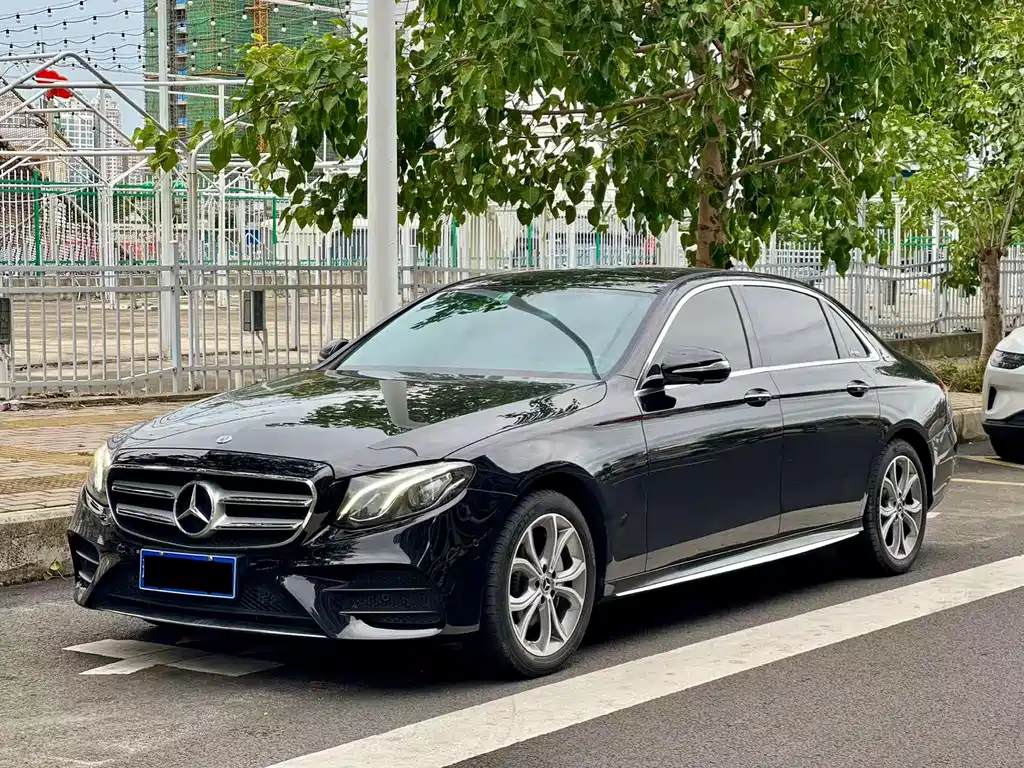 Mercedes-Benz E-Class 2020