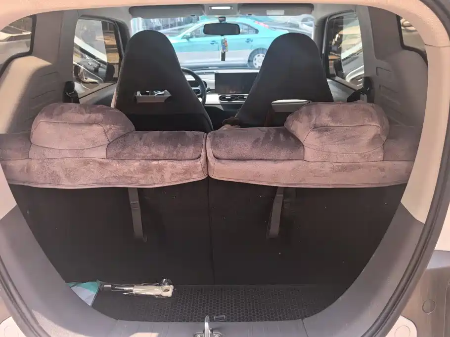 Geely Galaxy Panda 2025