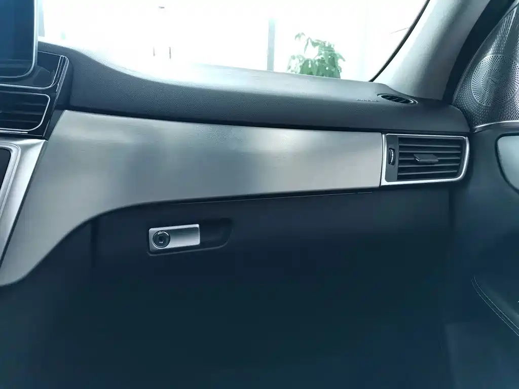 Mercedes-Benz M-Class 2015 — фото 15
