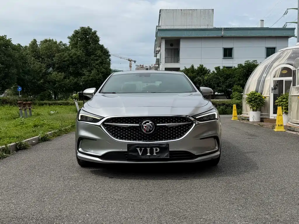 Buick LaCrosse 2020 — фото 2