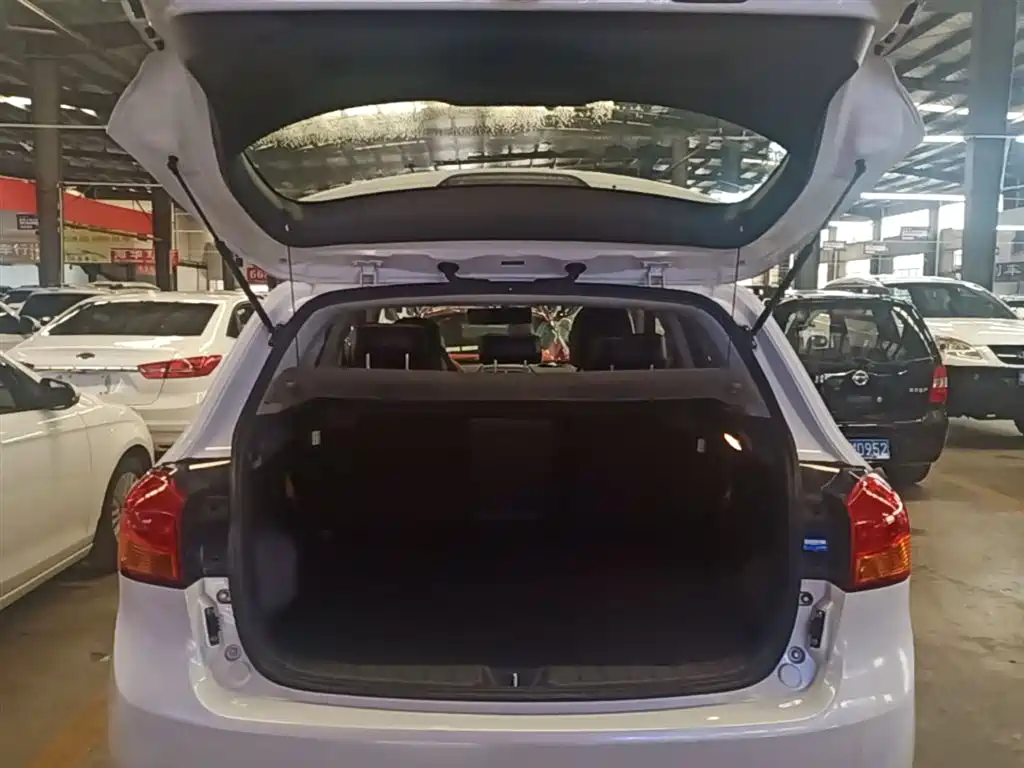 Mitsubishi ASX 2015 — фото 19