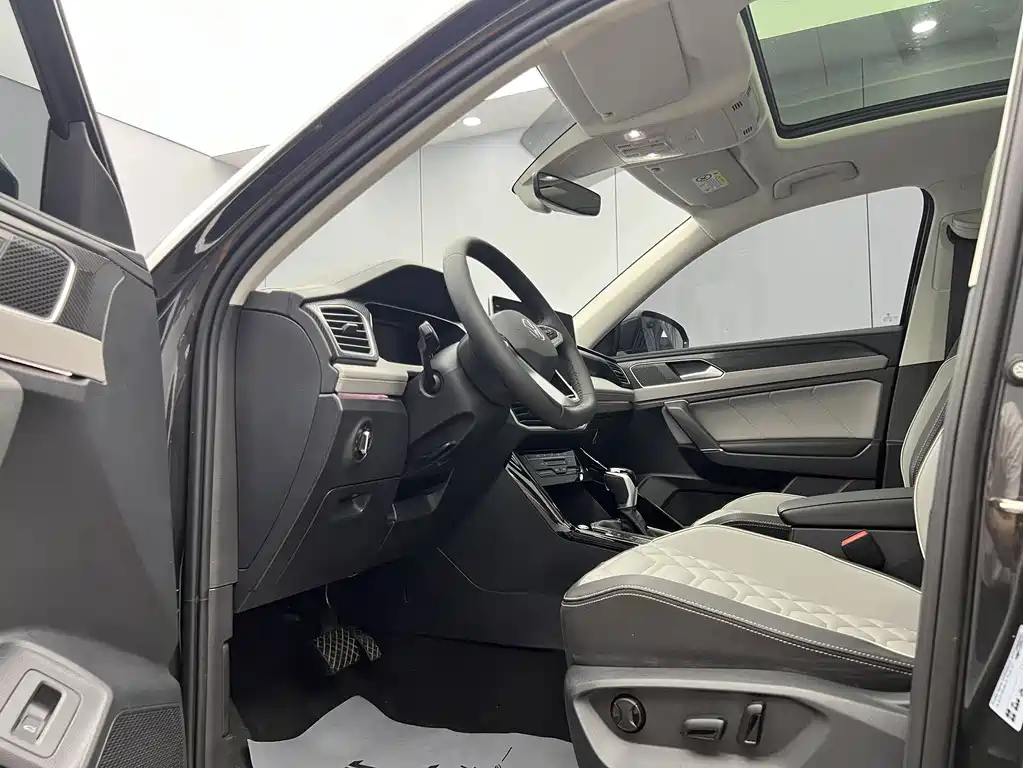 Volkswagen Tayron 2023