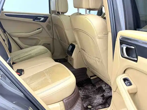 Porsche Macan 2014
