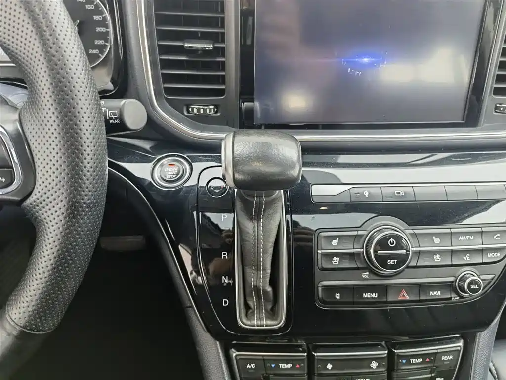 GAC Motor Trumpchi M8 2020 — фото 13