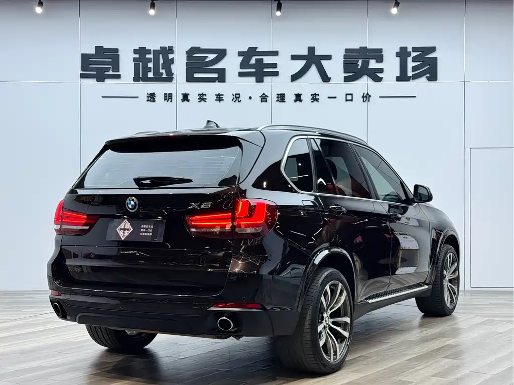 BMW X5 2018 — фото 7