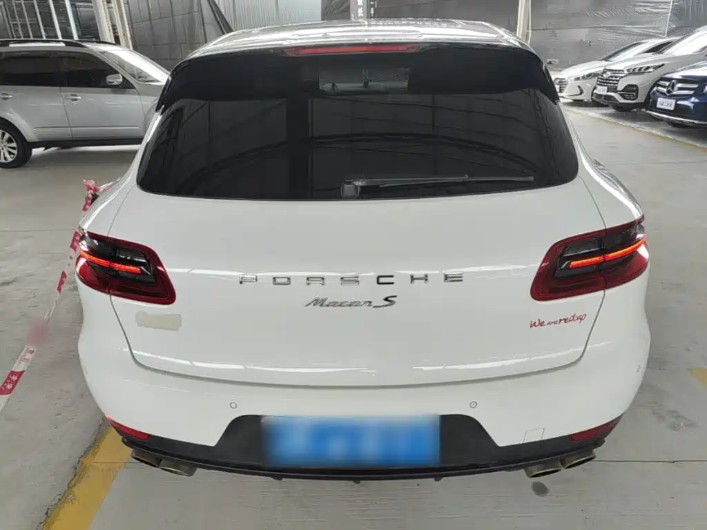 Porsche Macan 2014
