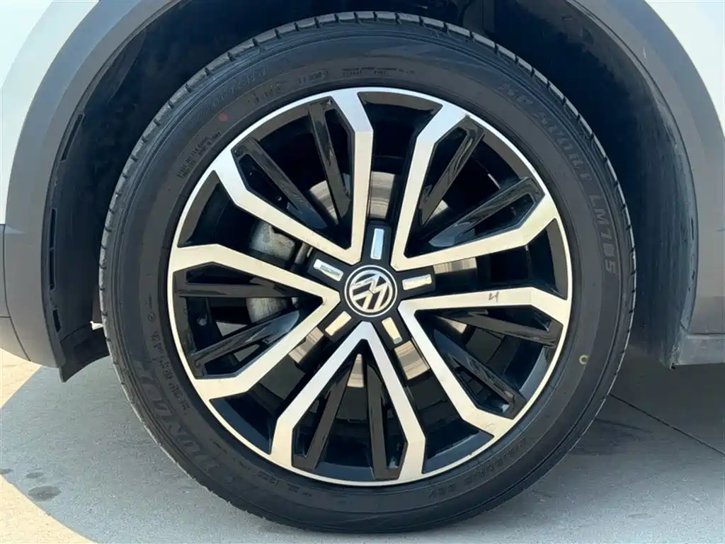 Volkswagen T-Roc 2019 — фото 12