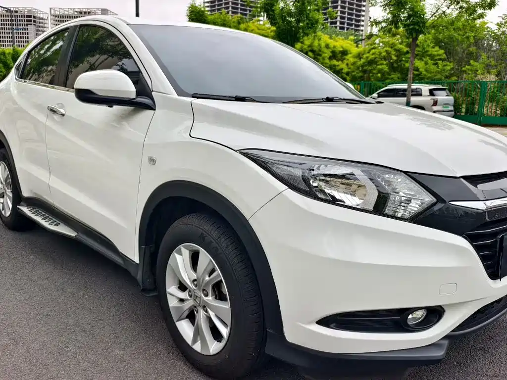 Honda Vezel 2017 — фото 1