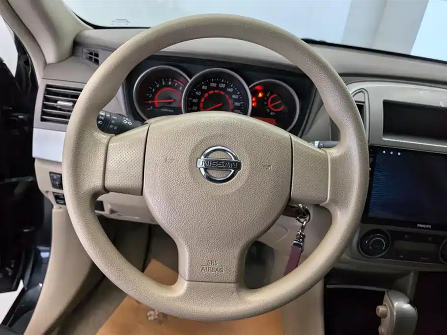 Nissan Sylphy 2014 — фото 15