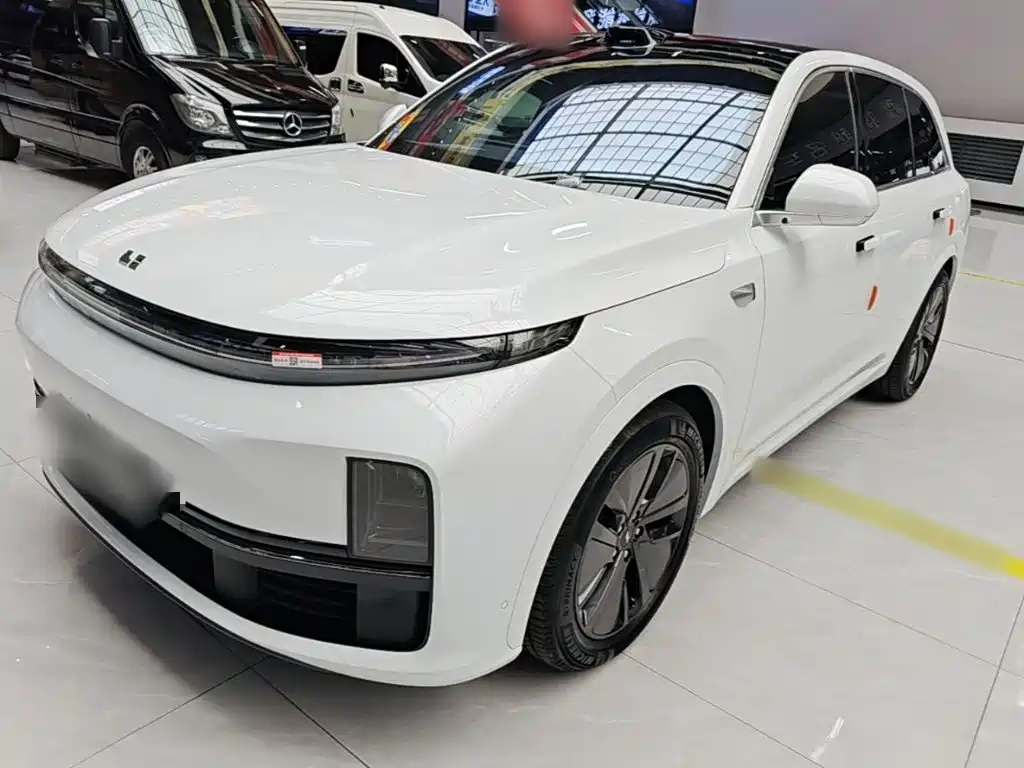 Li Auto Li L7 2025