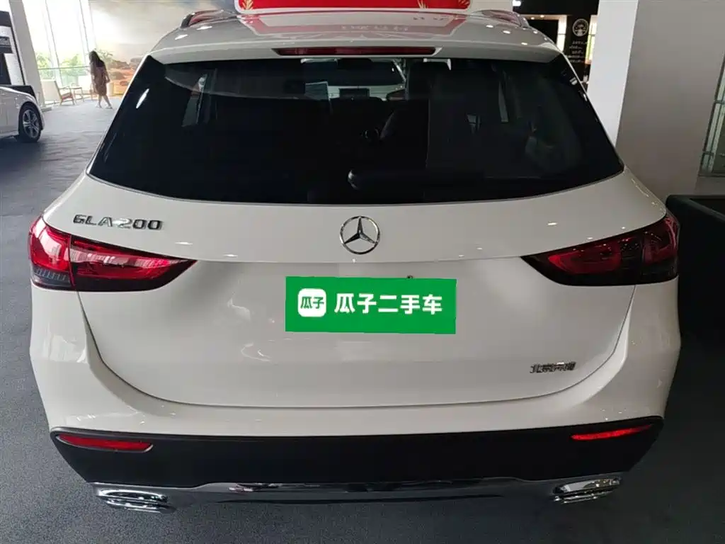 Mercedes-Benz GLA 2024 — фото 6