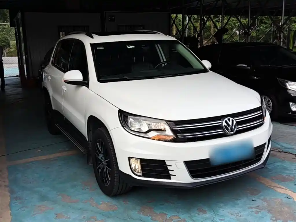 Volkswagen Tiguan 2015 — фото 4