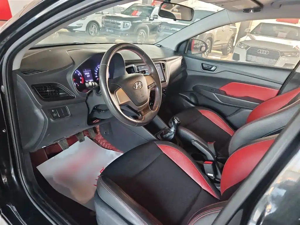 Hyundai Verna 2019 — фото 8