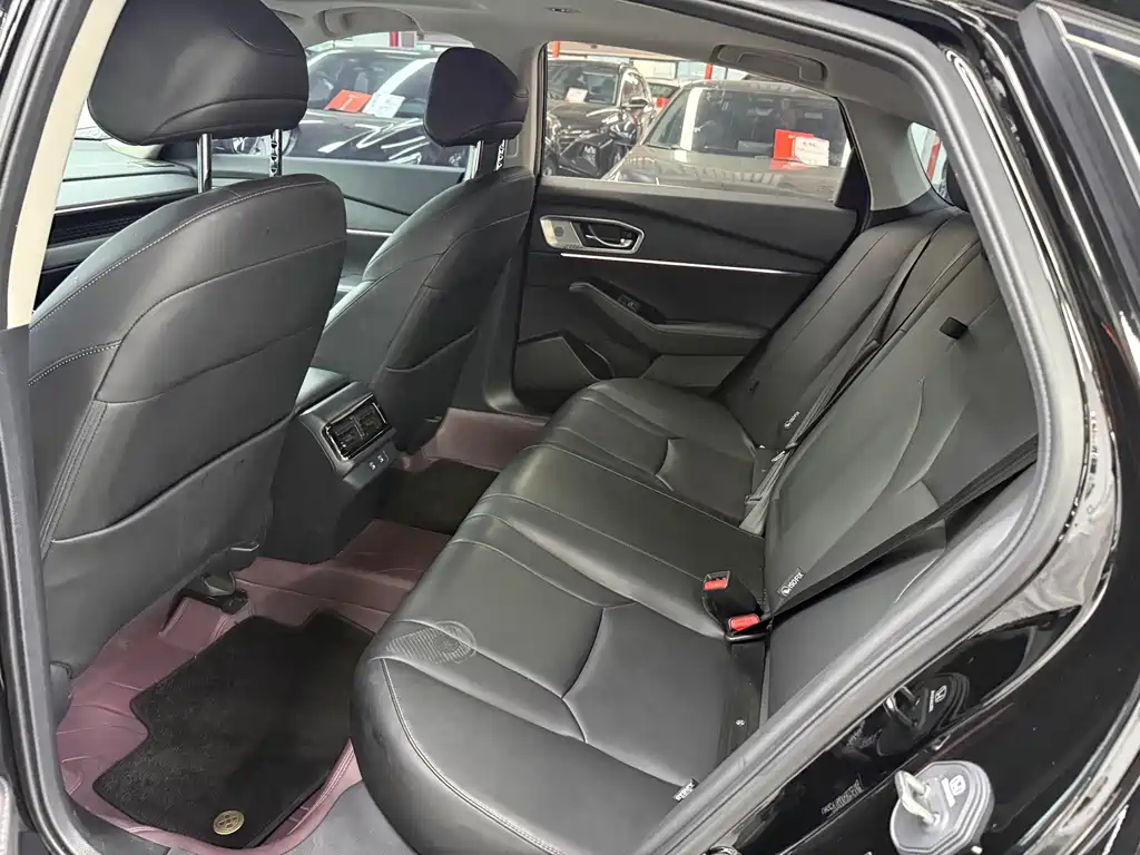 Honda Accord 2024 — фото 11