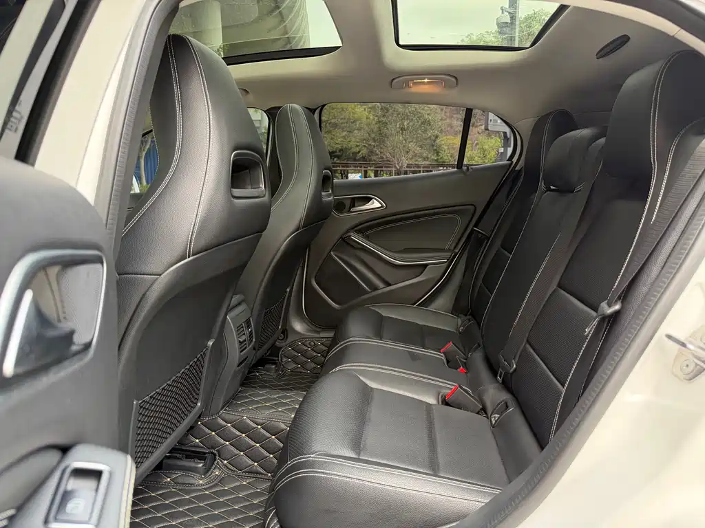 Mercedes-Benz GLA 2019 — фото 10