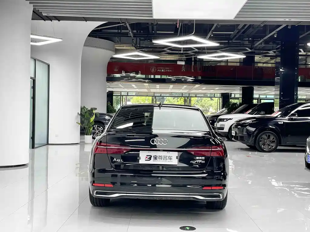 Audi A6L 2023 — фото 11