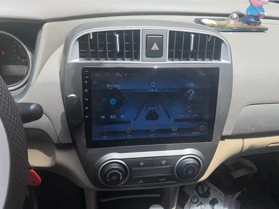 Nissan Sylphy 2017 — фото 13