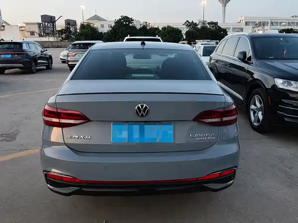 Volkswagen Lavida 2022