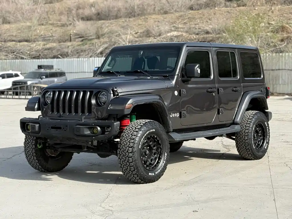 Jeep Wrangler 2019 — фото 1