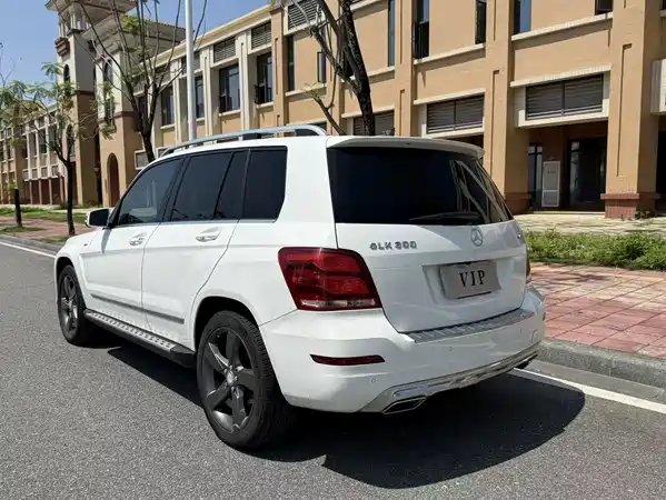 Mercedes-Benz GLK-Class 2015